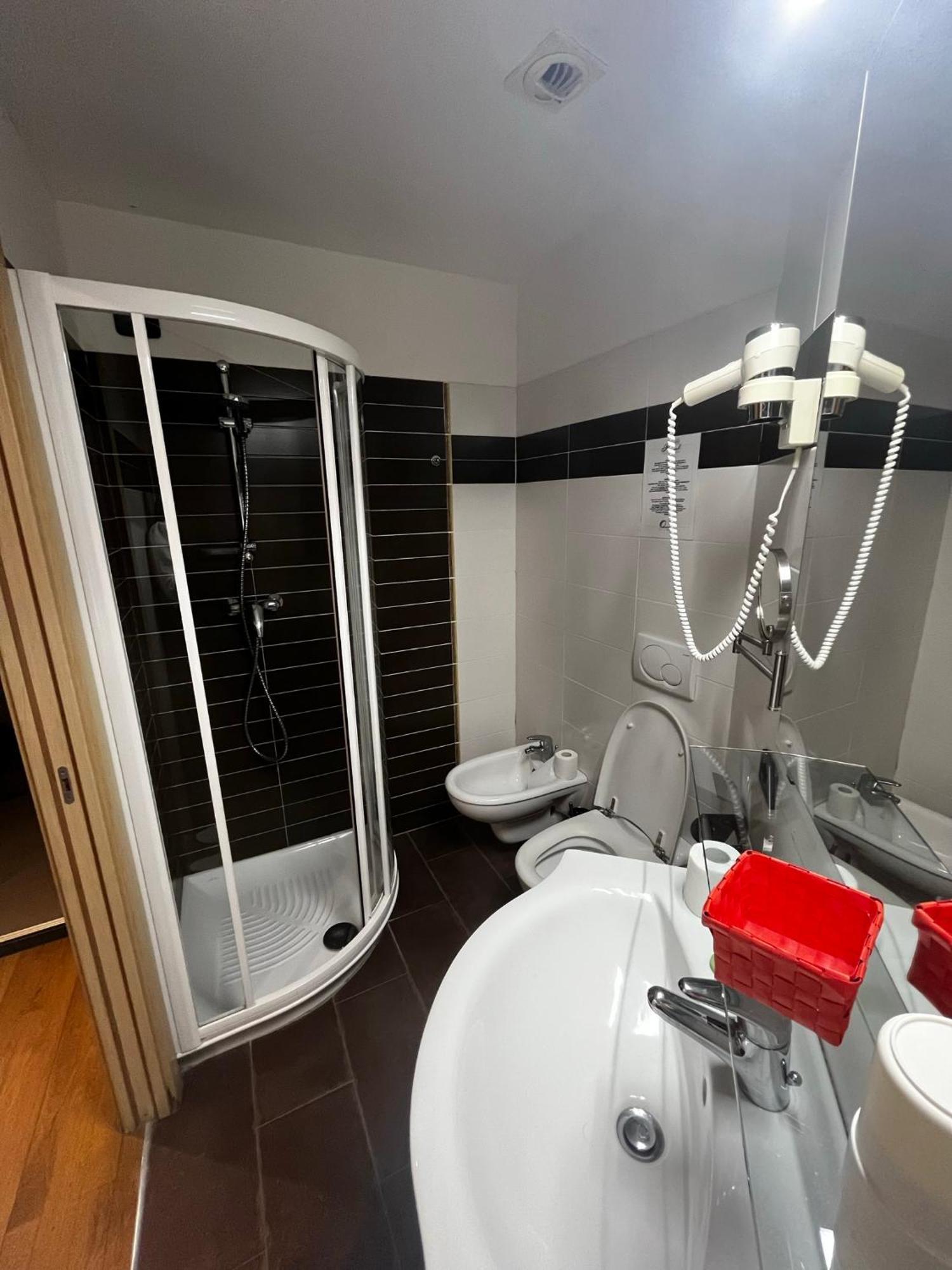 Economy Small Double Room,1562931304:JPEG